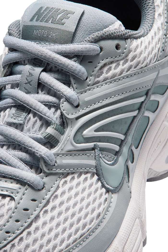 Nike Nike Air Max Moto 2K sneakersy dziecięce IQ9430