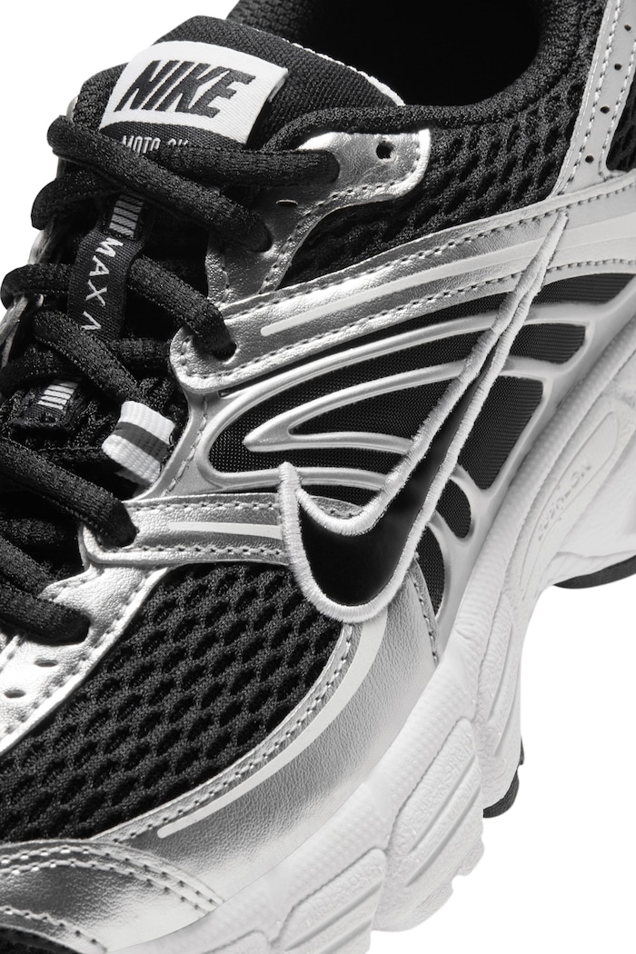 Nike Nike Air Max Moto 2K sneakersy dziecięce IQ9430