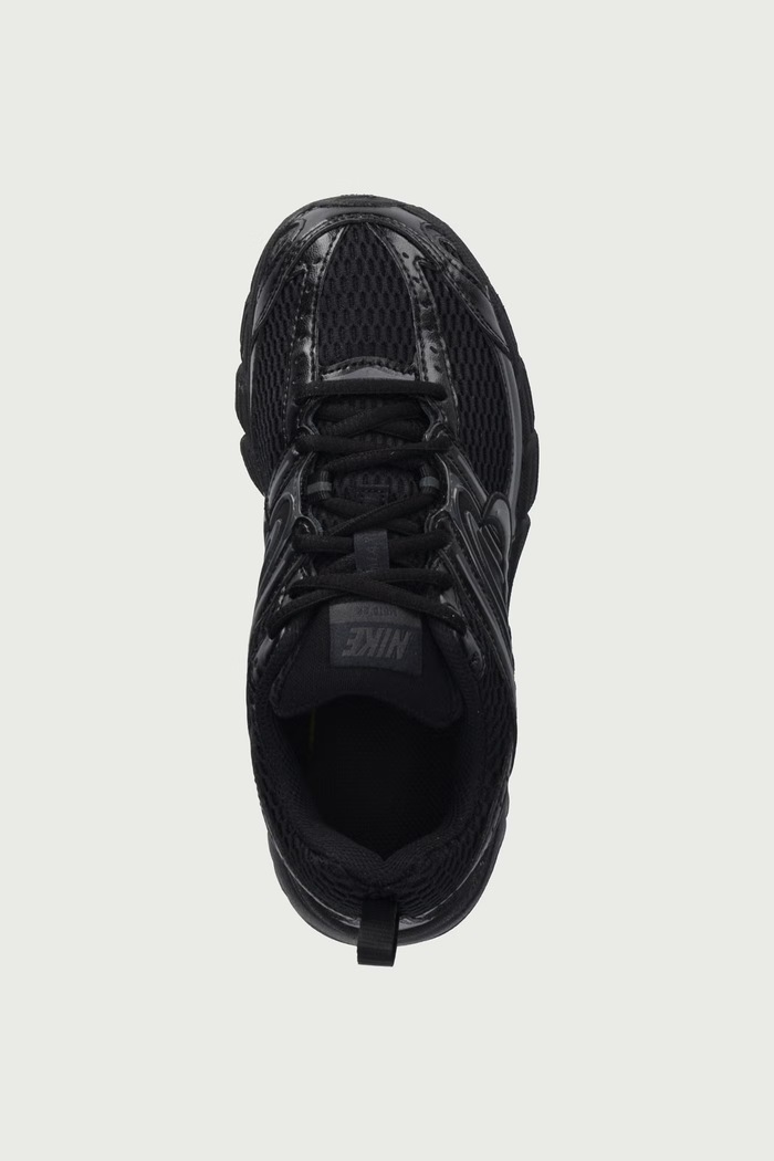 Nike Air Max Moto 2K sneakersy dziecięce Nike IQ9430 czarny