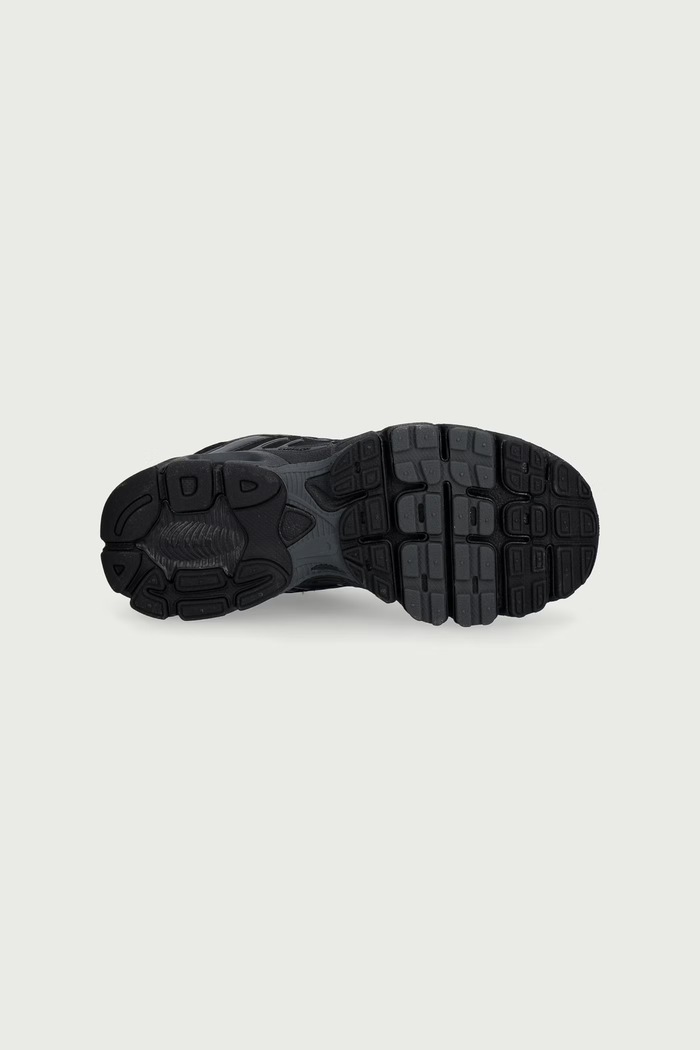 Nike Air Max Moto 2K sneakersy dziecięce Nike czarny IQ9430