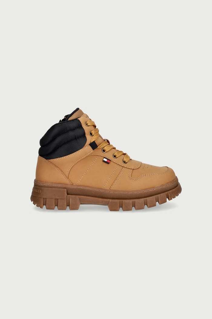 Tommy Hilfiger Gyerek cipő T3X5.35292.35.41 barna AW26