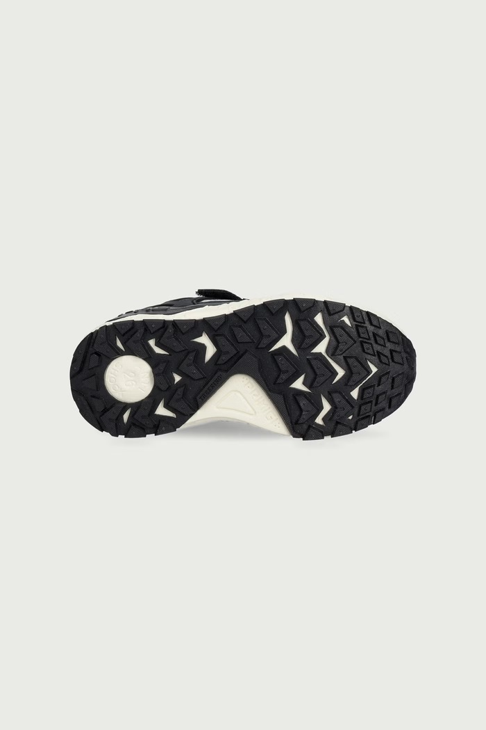 Sneakersy dziecięce Primigi czarny 2456744
