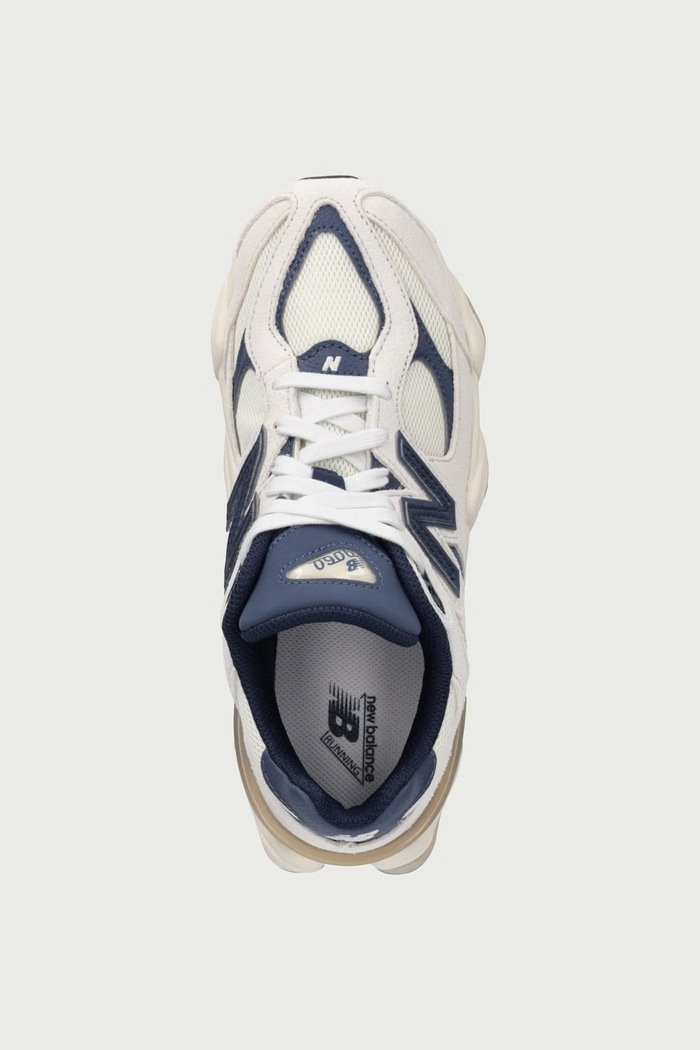 9060 sneakersy dziecięce New Balance G90602JM beżowy