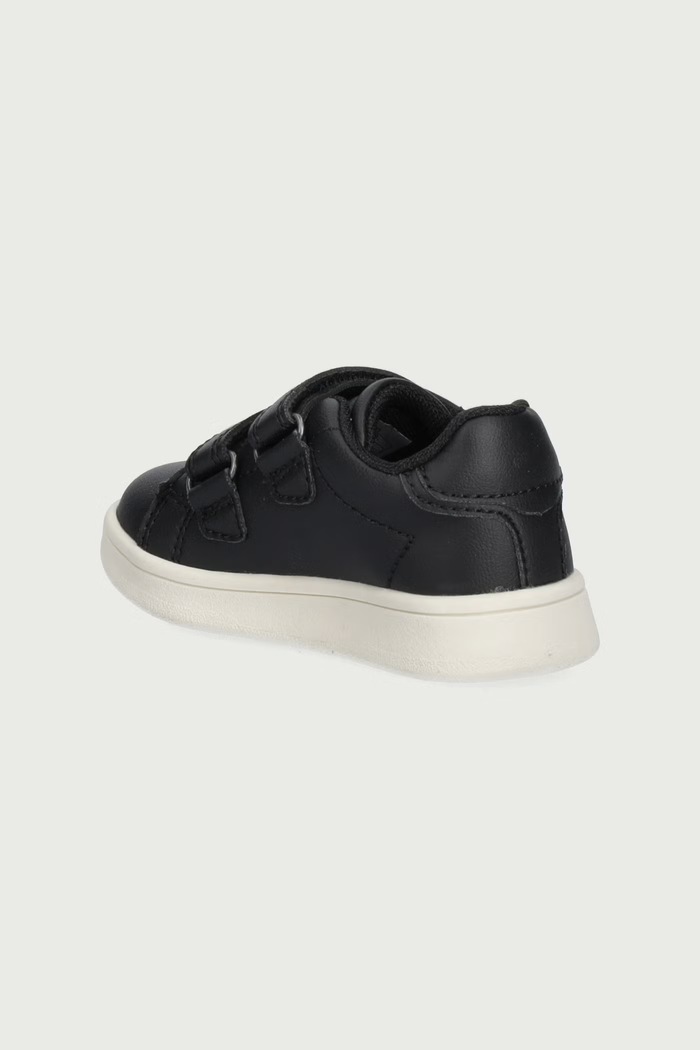 CHLAPEC Calvin Klein Sneakers boty dětské V1X9.83440.20.29 černá