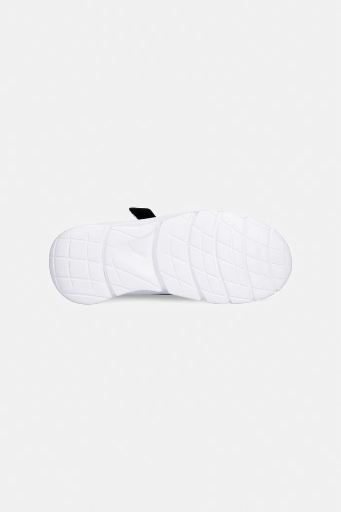 Puma FlexFocus Modern sneakersy dziecięce 401519.9BY2 czarny