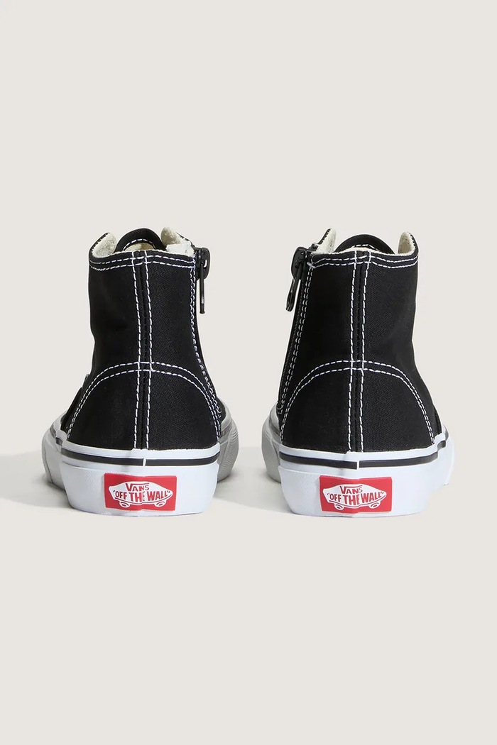 Chłopiec Vans Authentic trampki dziecięce VN000XUHBMW1 czarny