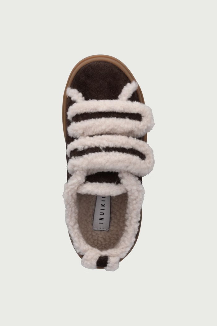 SHEARLING LOW VELCRO sneakersy dziecięce zamszowe Inuikii 3001.001.0051.30.32. brązowy