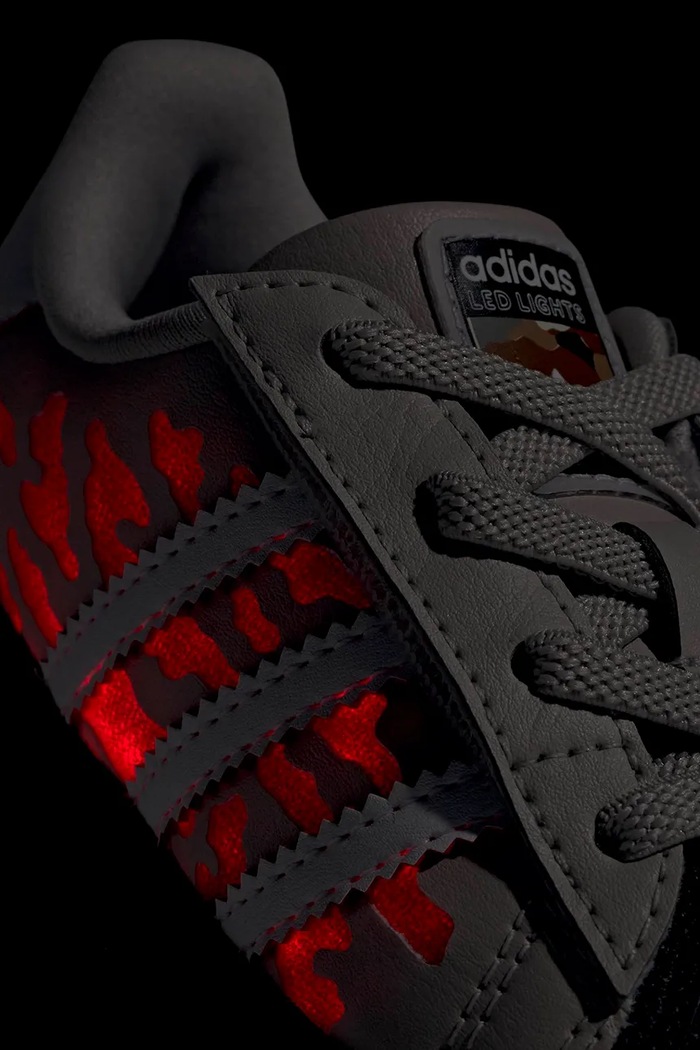 adidas Originals SUPERSTAR LED LIGHTS sneakers detské KJ2230