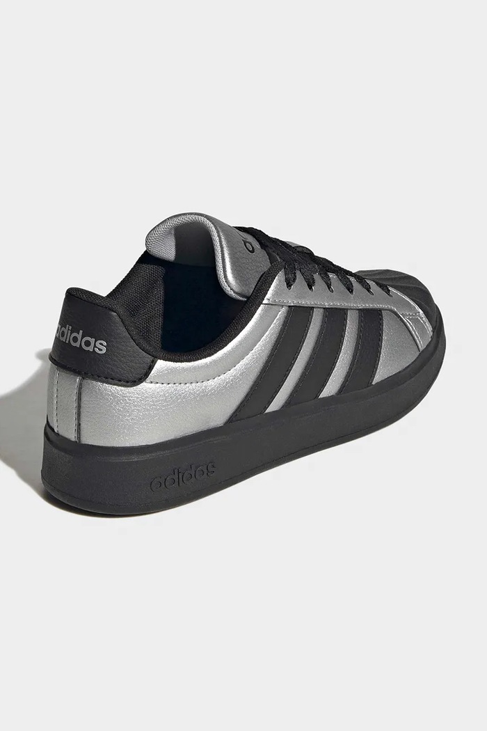 Хлопчик adidas STREETTALK кросівки дитячі KJ9602 срібний