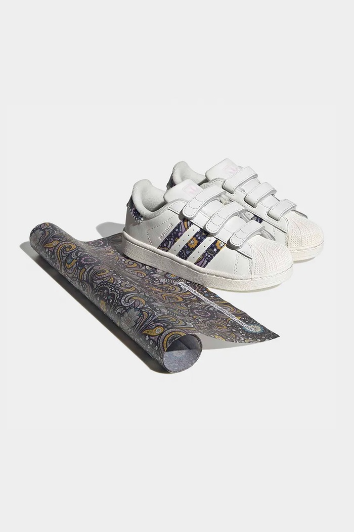 adidas Originals LIBERTY LONDON SUPERSTAR II tenisice za djecu od kože KJ7484