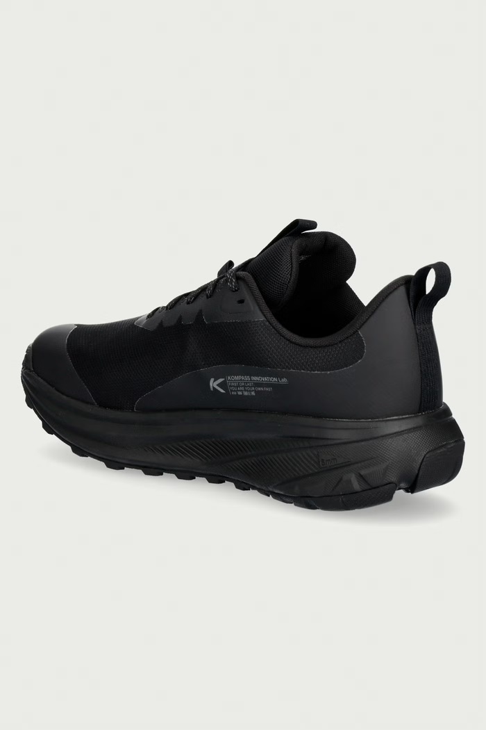 Obuwie Keen Sneakersy trekkingowe męskie ROAM WP 1032758 czarny