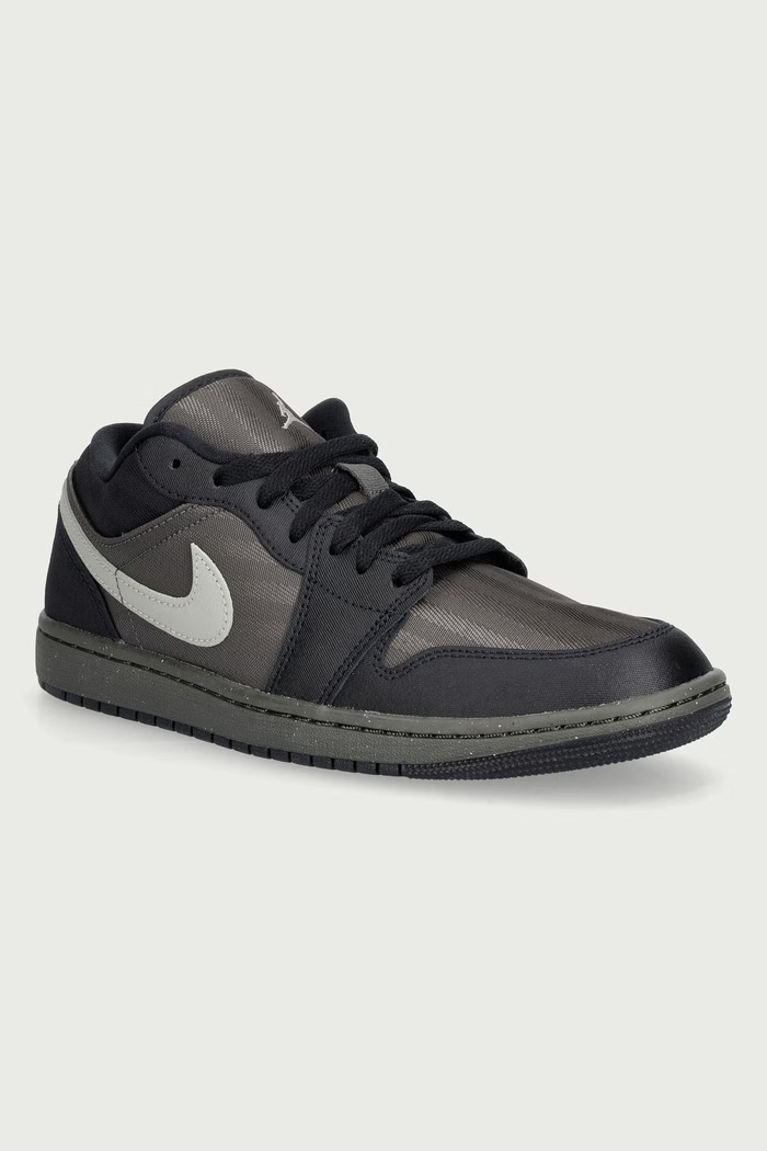 Jordan AIR JORDAN 1 LOW SE sneakersy męskie czarny JA4564.010