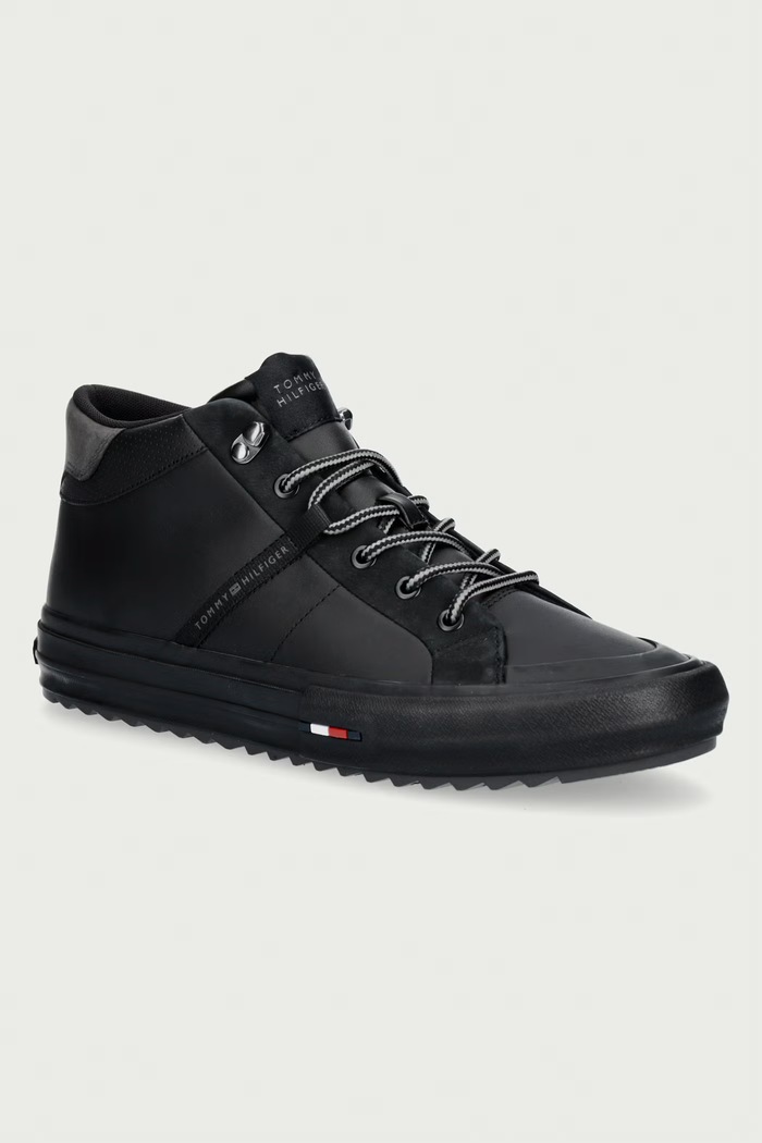 Tommy Hilfiger HARLEM STREET CLEAT WINTER sneakersy męskie skórzane czarny FM0FM05954