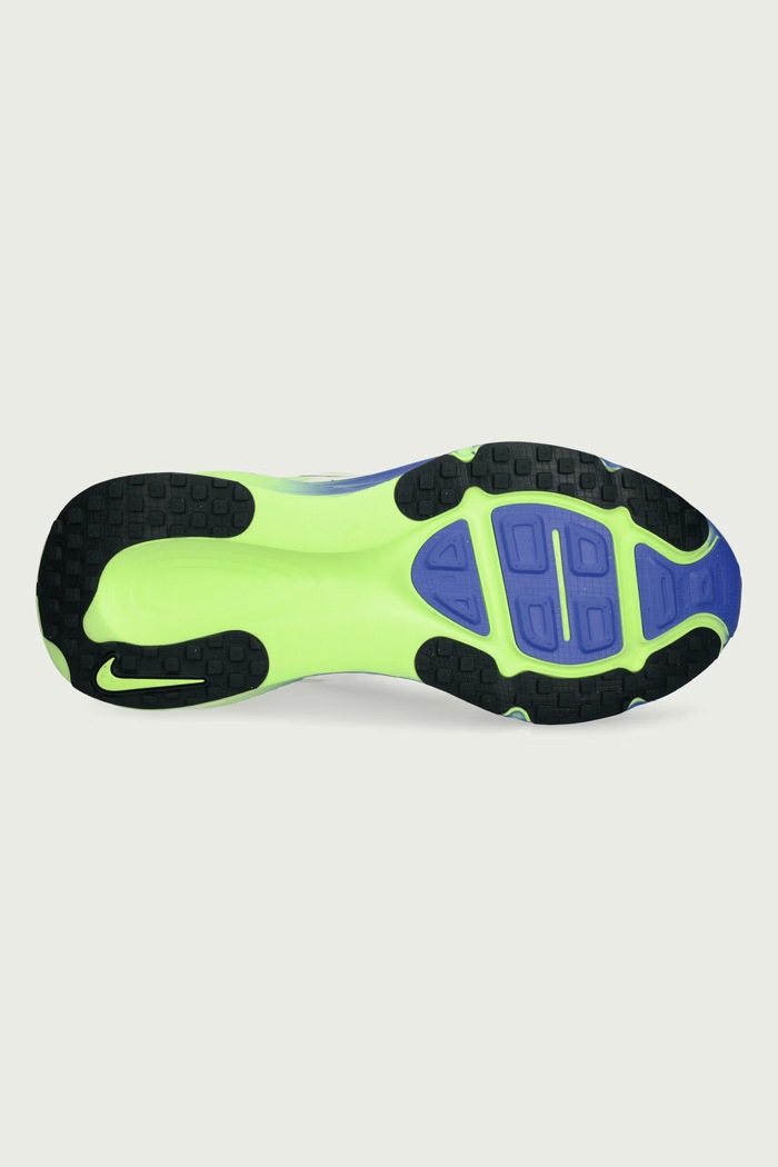 Nike buty do biegania męskie Vomero 18 HM6803.111 zielony