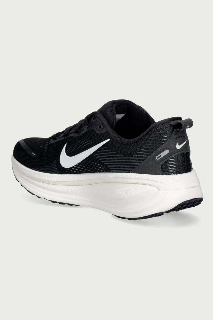 Obuwie Nike buty do biegania męskie Vomero 18 HM6803.007 czarny