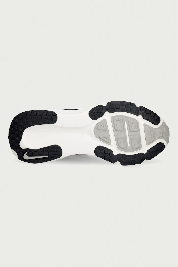 Nike buty do biegania męskie Vomero 18 HM6803.007 czarny