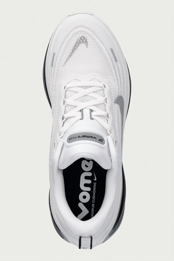 Nike buty do biegania męskie Vomero Plus biały II7181.102