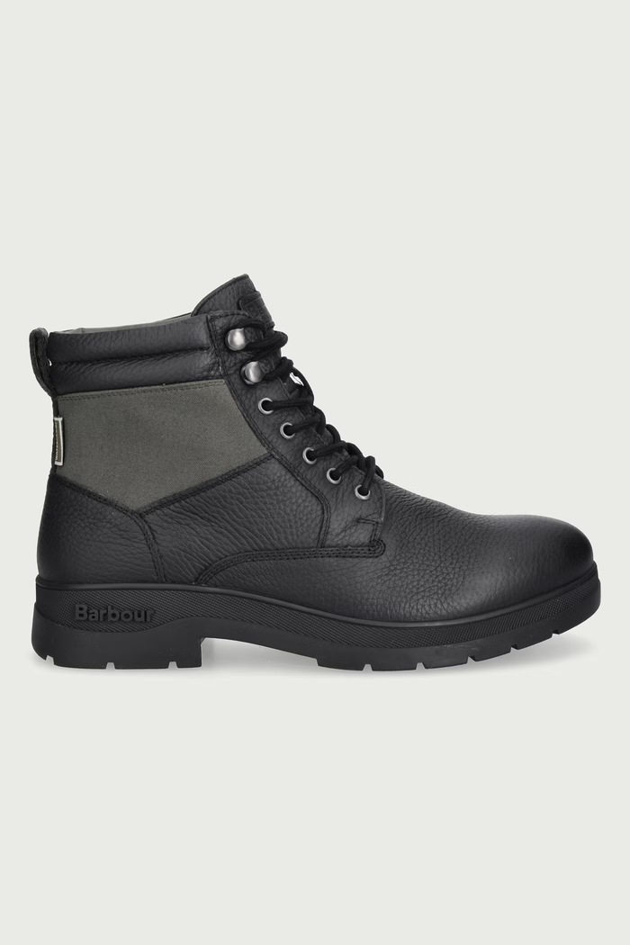 Barbour Trappers da uomo in pelle Eslington MFO0853BK91 nero AW26