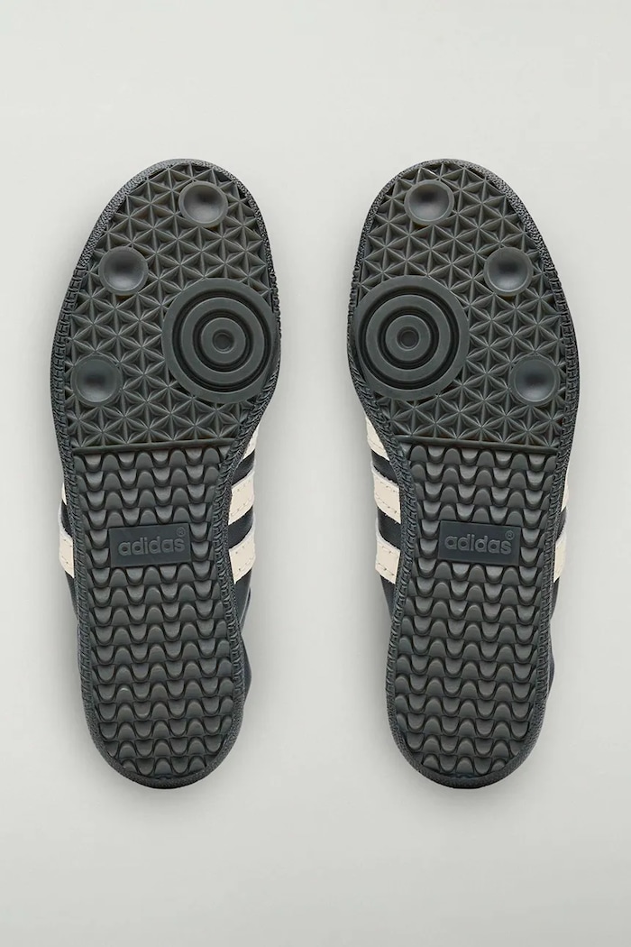 Samba Og x SFTM кросівки чоловічі шкіряні adidas Originals чорний HQ7600