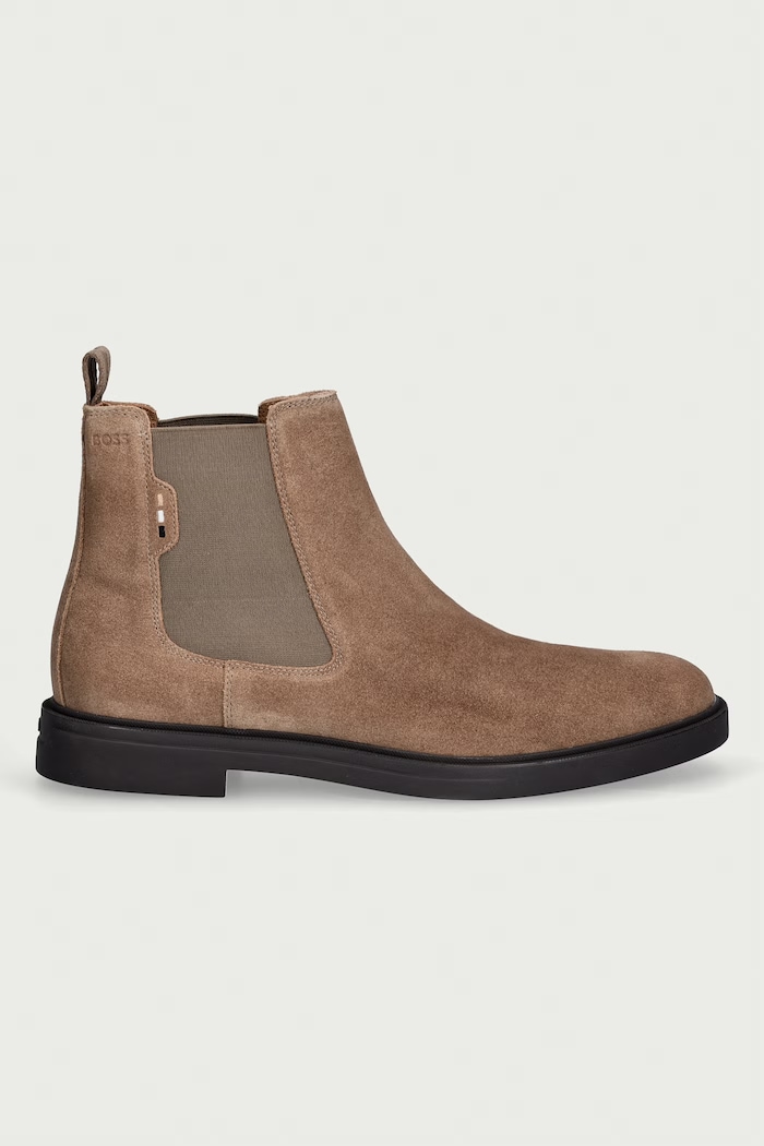 BOSS боти челси мъжки от велур Calev 50552528.260 бежов AW26