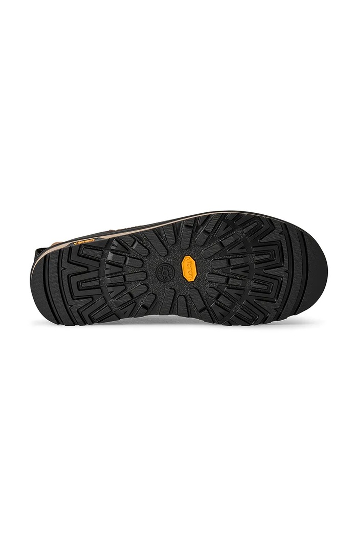 UGG M Classic Mini Guard Gtx snežni čevlji moški semišasti 1180196.CHE