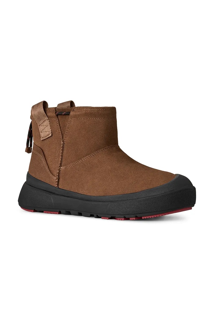 UGG M Classic Mini Outpost snežni čevlji moški semišasti 1179472.DKC rjava AW26