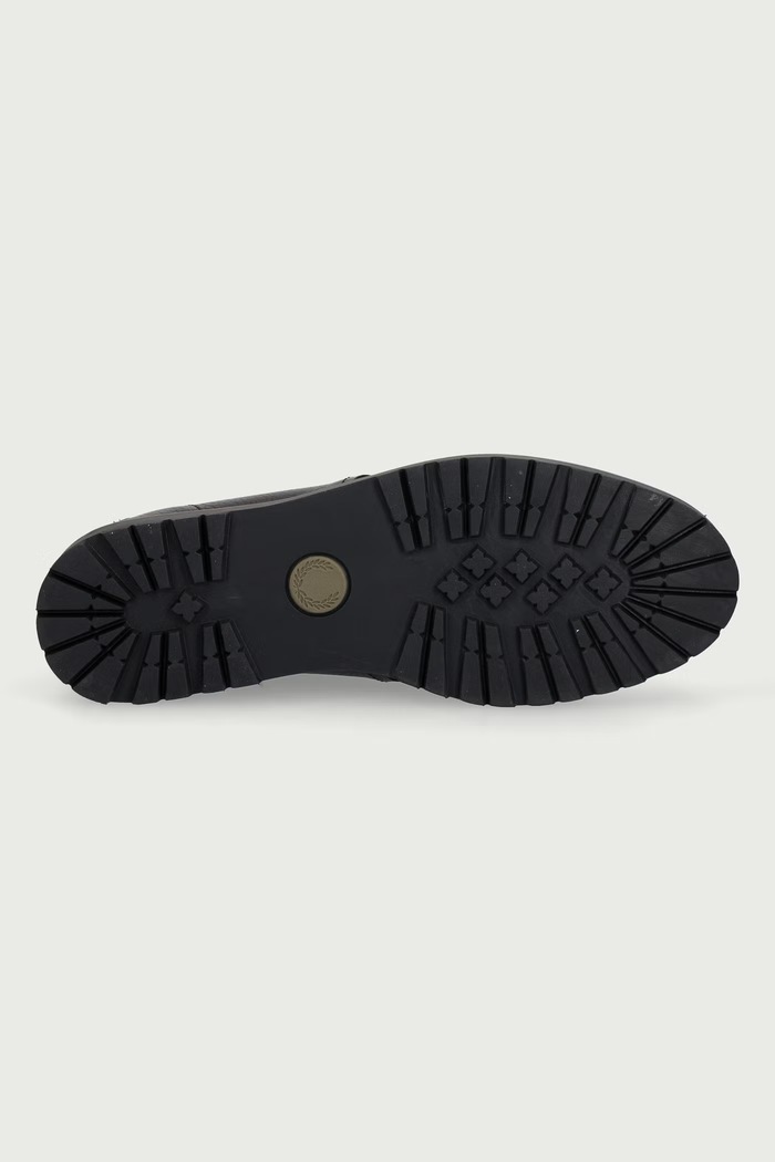 Kenney Low półbuty męskie skórzane Fred Perry brązowy B3435.33C