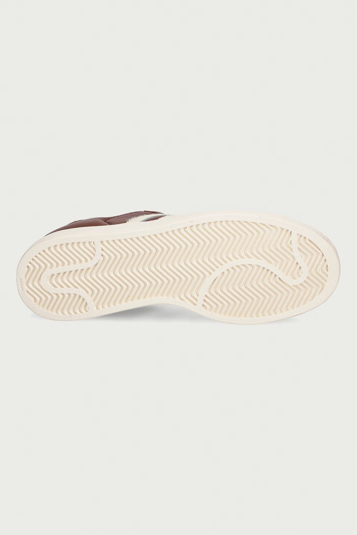 Superstar II sneakers Ανδρικά δερμάτινα adidas Originals καφέ KK4724
