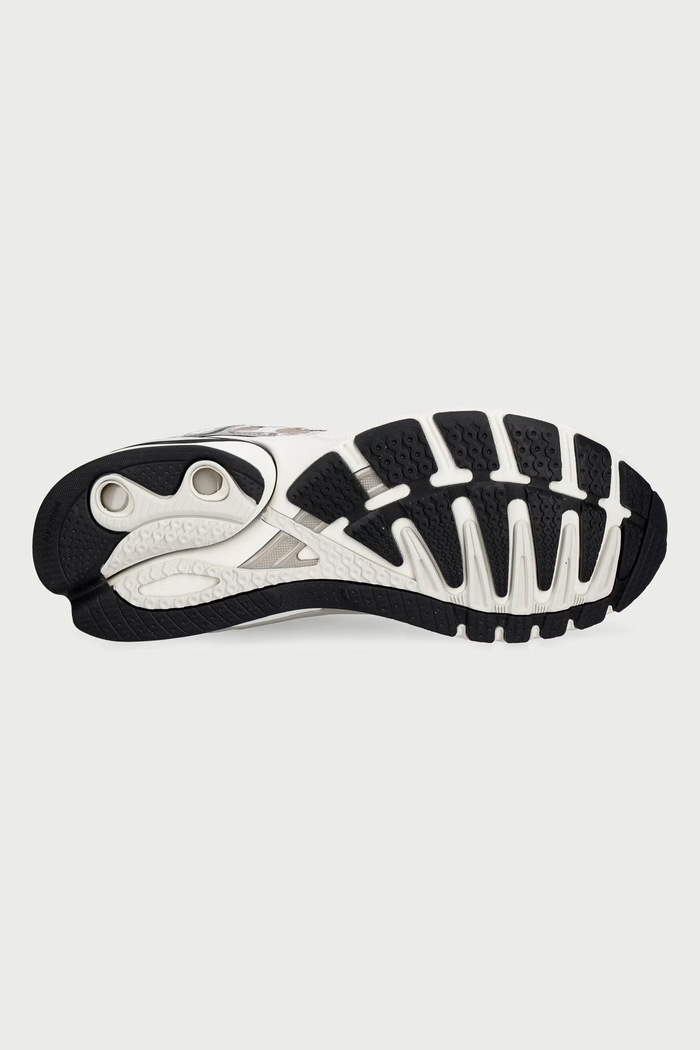 adidas Originals Adistar Control 5 tenisice za muškarce KI4470 bijela