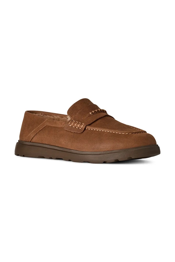 UGG Loafery pánske nubukové M Shep Penny Loafer 1187432.CHE hnedá AW26