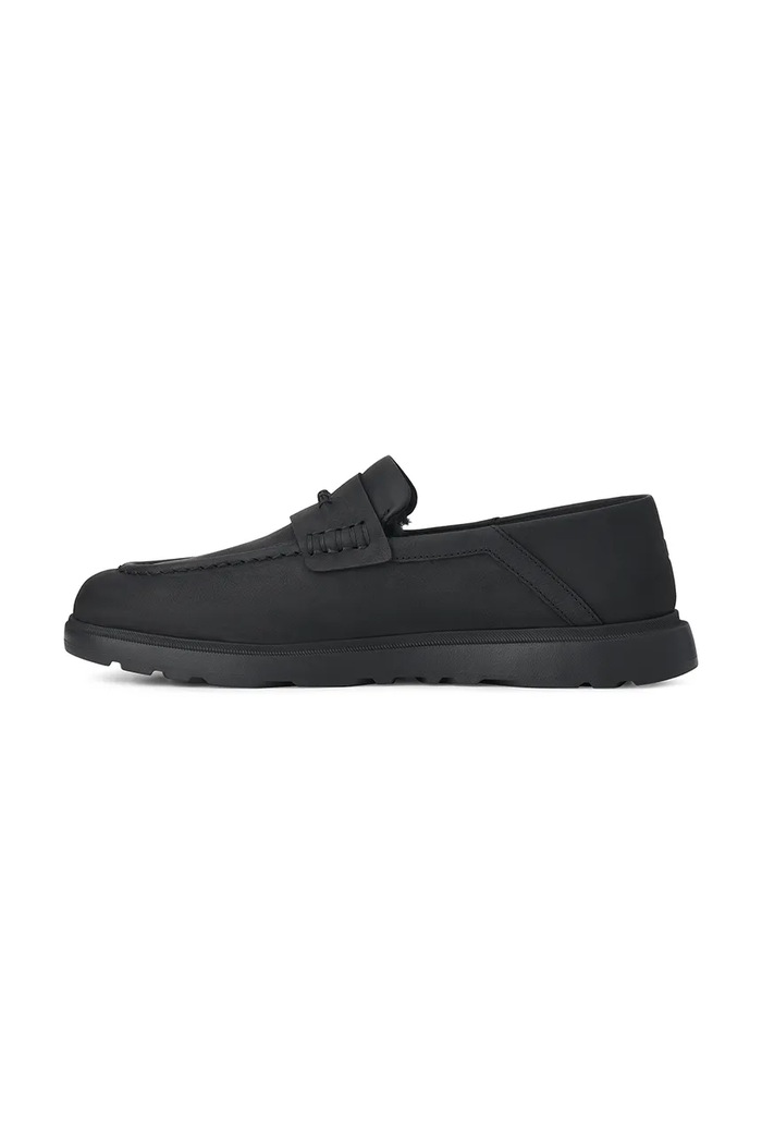 Loafery pánske nubukové M Shep Penny Loafer UGG 1187432.BLK čierna