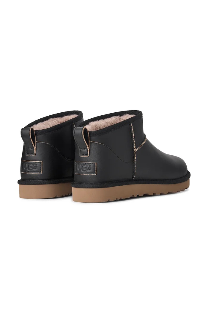 Obuv UGG M Classic Ultra Mini Contrast snehule pánske kožené 1183372.BKMP čierna