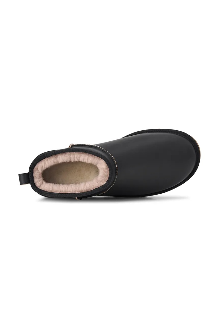 M Classic Ultra Mini Contrast snehule pánske kožené UGG čierna 1183372.BKMP