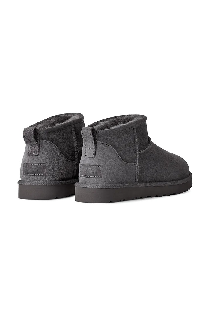 Παπούτσια UGG Μπότες χιονιού ανδρικές σουέτ M Classic Ultra Mini 1137391.DGRY γκρί