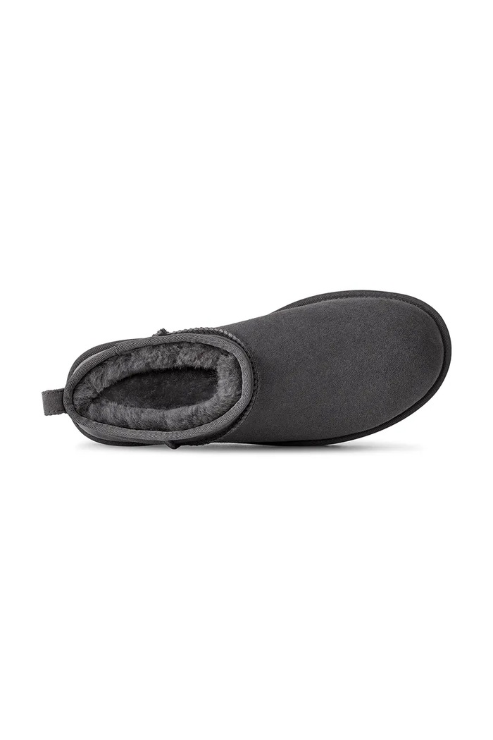 Stivali da neve da uomo in scamoscio M Classic Ultra Mini UGG grigio 1137391.DGRY