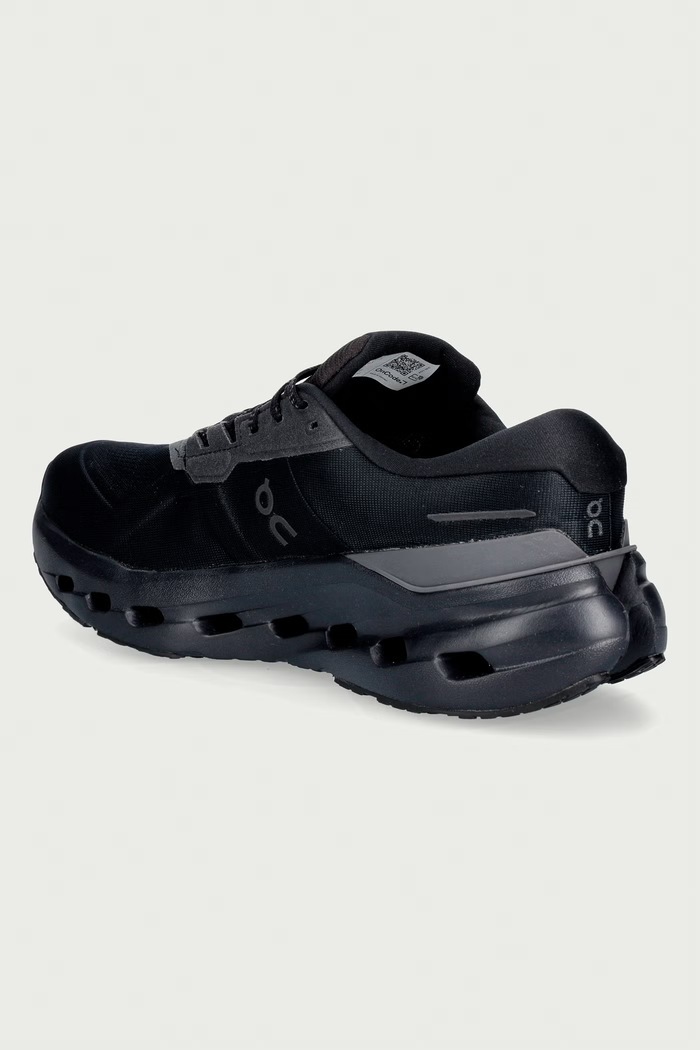 Obuwie On Buty do biegania męskie Cloudrunner 3 WP 3MG10101043 czarny