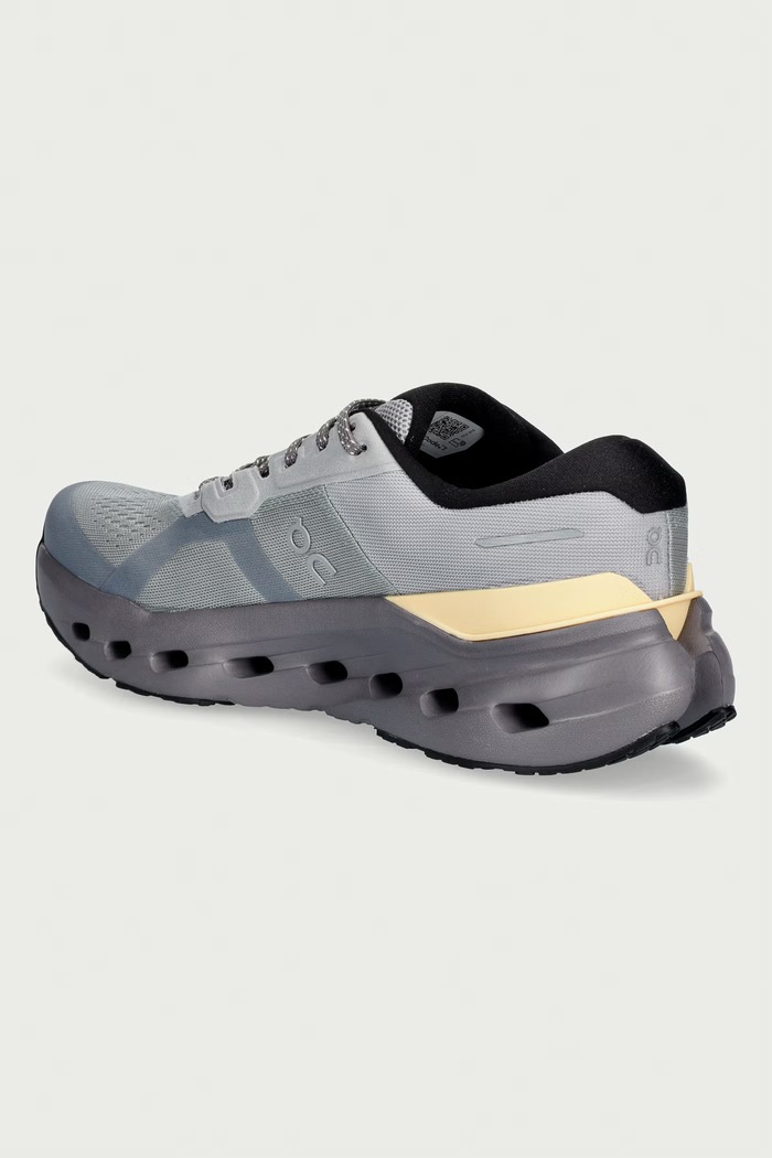 Obuwie On Sneakersy sportowe męskie Cloudrunner 3 3MG10075244 szary