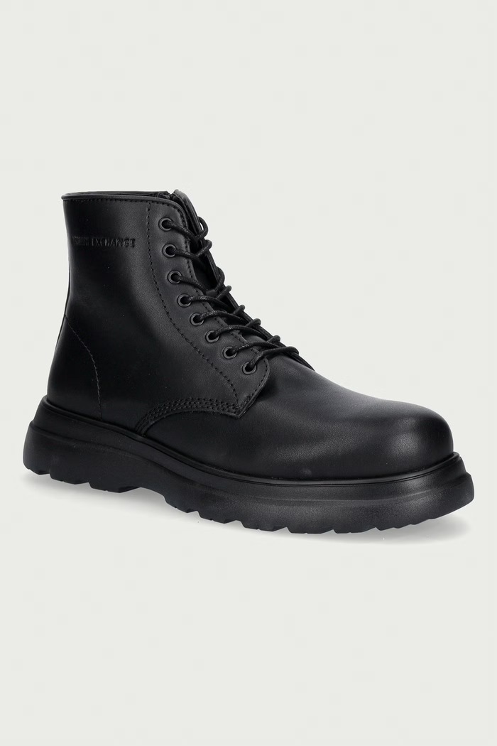 Armani Exchange gležnjače za muškarce od kože crna XM003646.AF17328.UC001