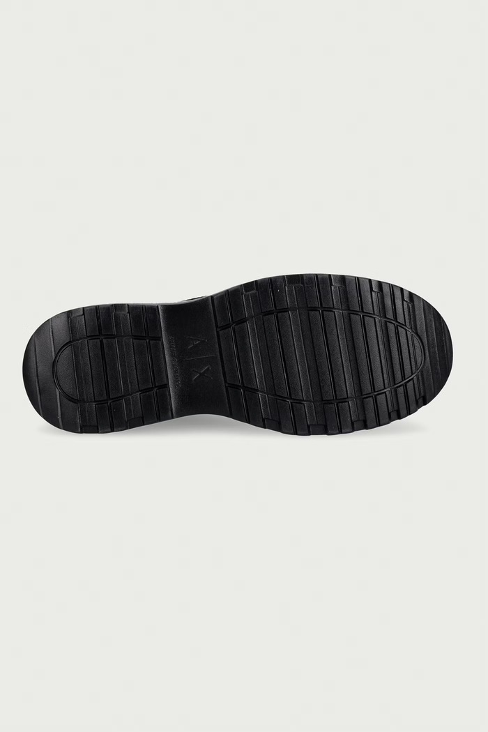 Armani Exchange gležnjače za muškarce od kože XM003646.AF17328.UC001 crna