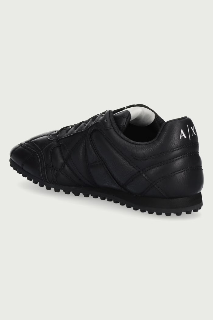 Obutev Armani Exchange Superge moške XM003620.AF27409.UC001 črna