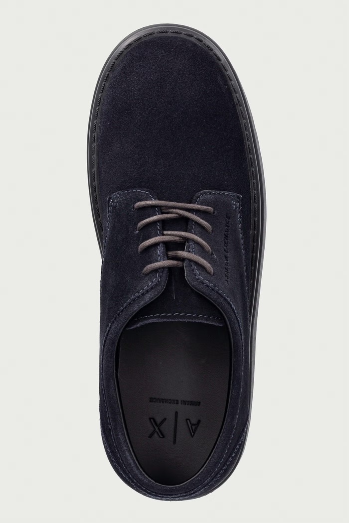 Armani Exchange cipele za muškarce od brušene kože mornarsko plava XM003604.AF19687.UB101