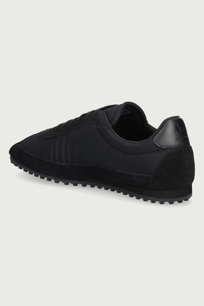 Obutev Armani Exchange Superge moške XM003390.AF27477.MC005 črna