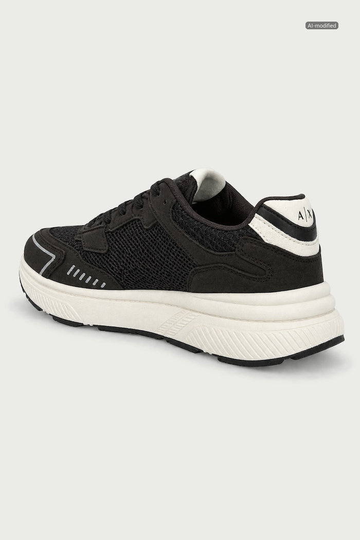 Obuwie Armani Exchange Sneakersy męskie XM002635.AF19388.MB808 brązowy