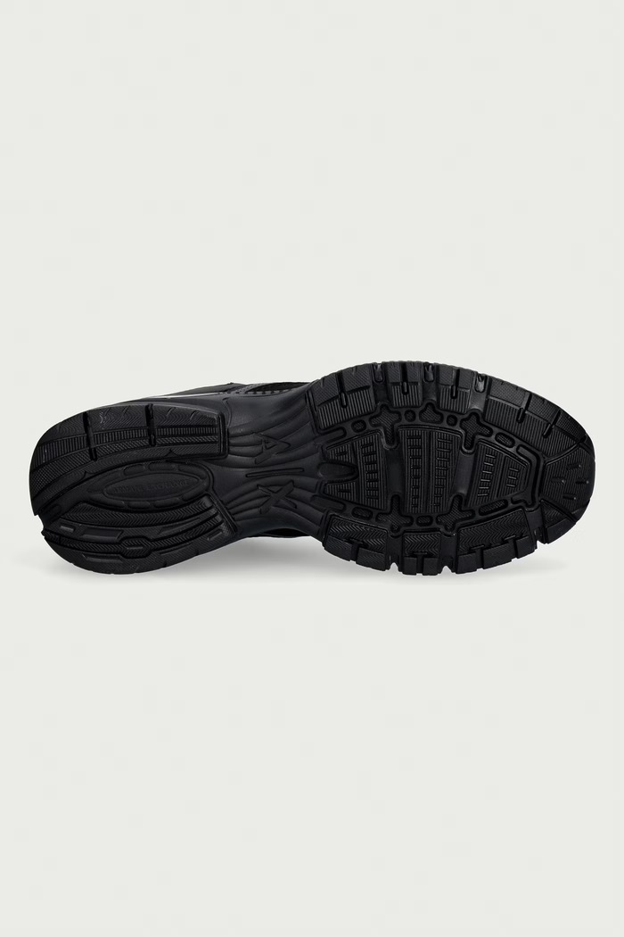 Armani Exchange кроссовки для мужчин XM002623.AF22829.MC513 чёрный