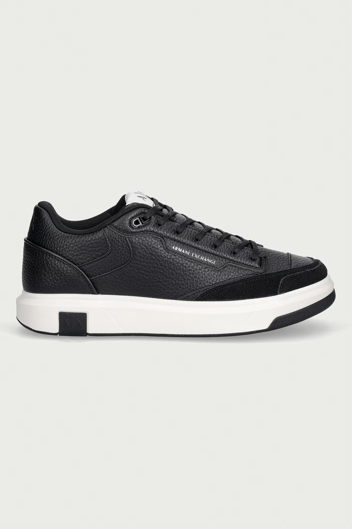 Armani Exchange superge moške XM002205.AF29507.UC001 črna AW26