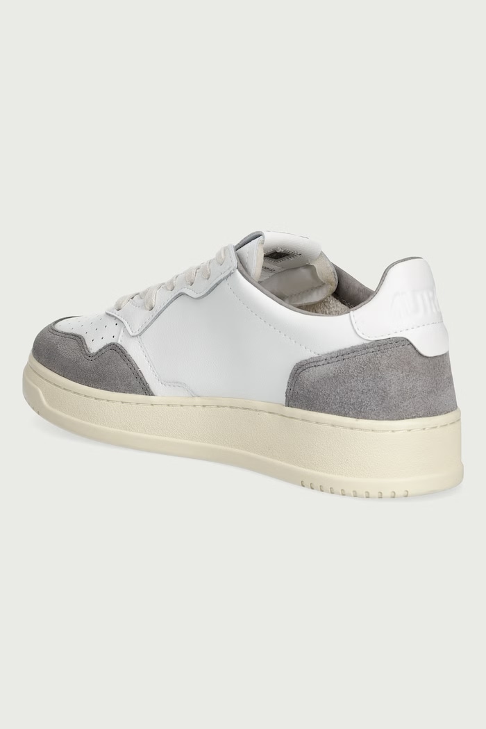 Shoes AUTRY Medalist sneakers Men's leather AULMFT15 white