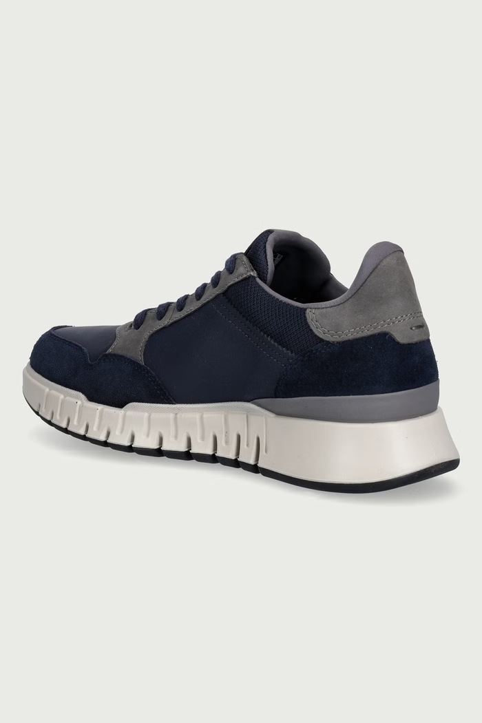 Obuv Ecco Gruuv Studio sneakers pánske kožené 512344.60033 tmavomodrá