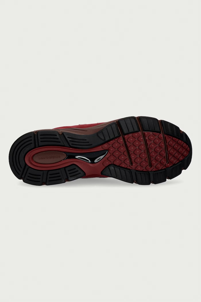Made in USA sneakersy męskie New Balance czerwony U990BR4