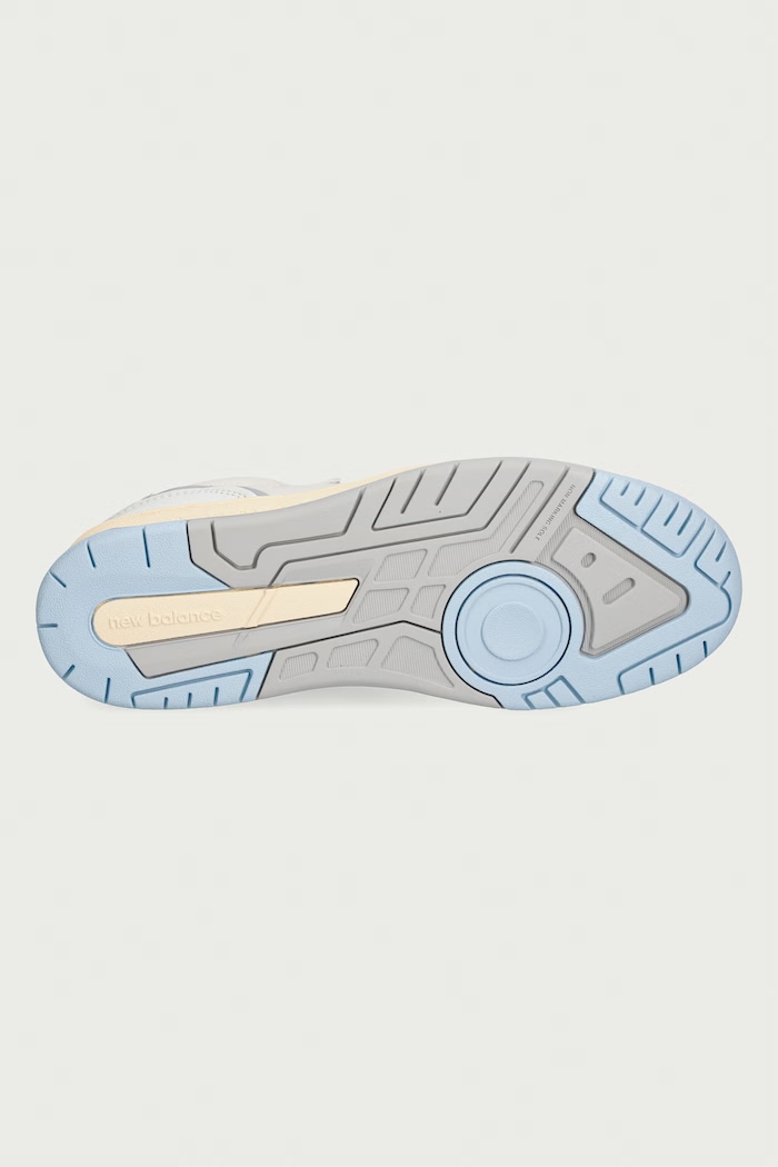 950 sneakersy męskie skórzane New Balance niebieski U95035V
