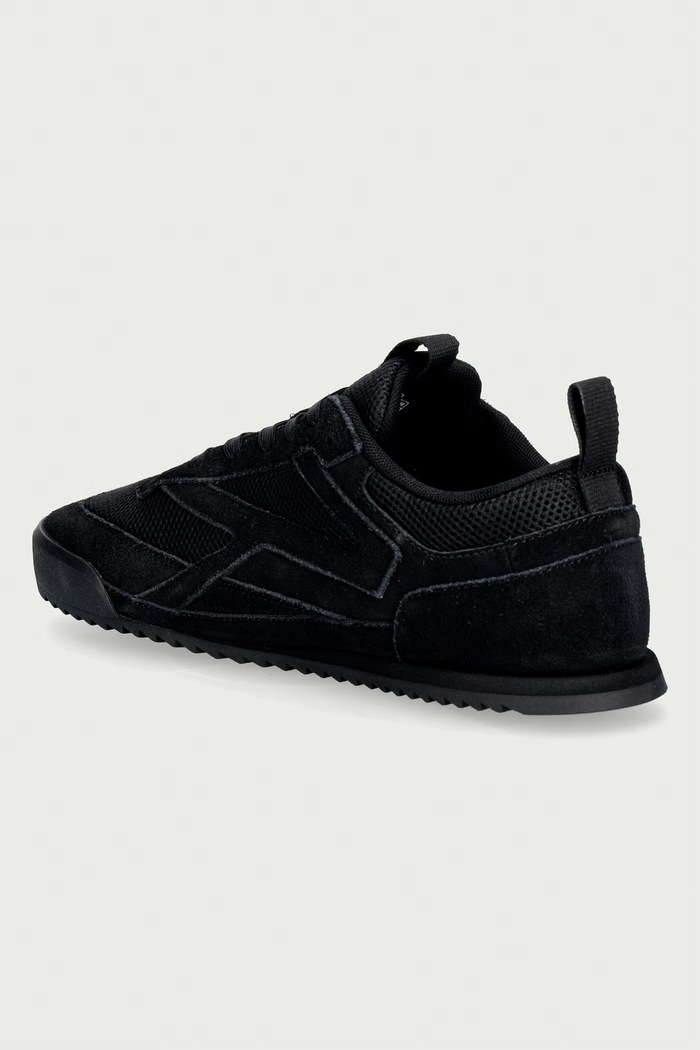 Scarpe Calvin Klein LOW PRO RUNNER NY-SU REC sneakers da uomo HM0HM022100GJ nero